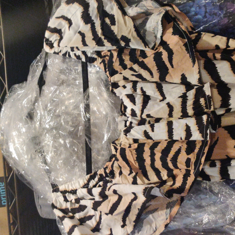 City Chic Maxi Tigress 18 M - Picture 6 of 8